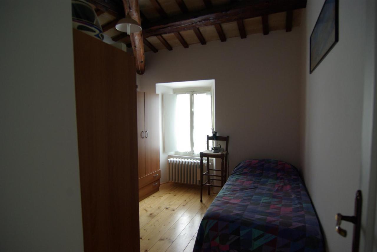 Alloggio "La Fonte" Fermo Luaran gambar