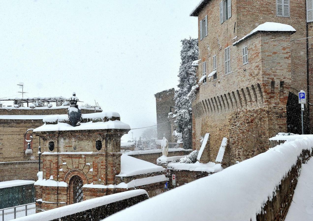 Alloggio "La Fonte" Fermo Luaran gambar
