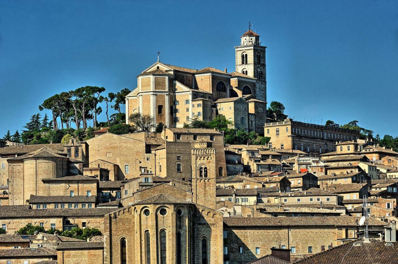 Alloggio "La Fonte" Fermo Luaran gambar