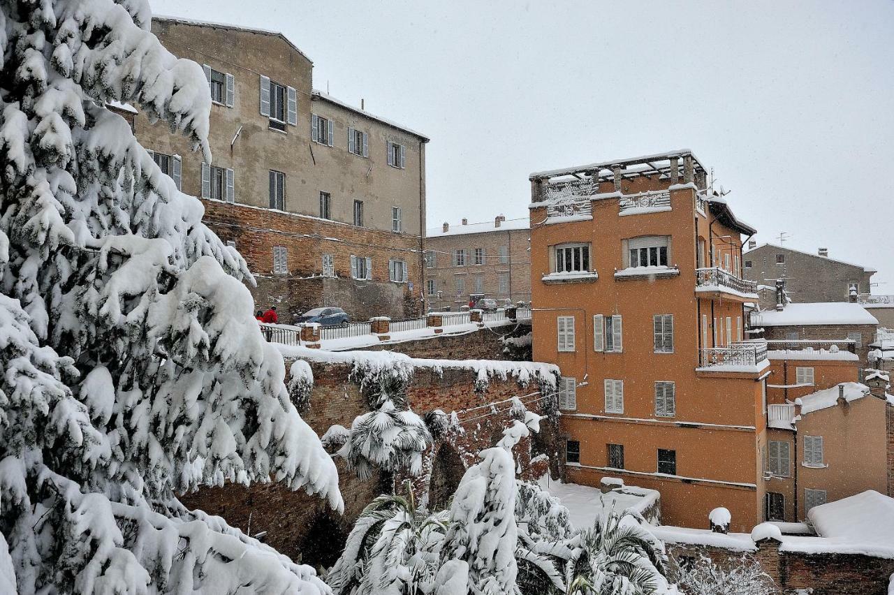 Alloggio "La Fonte" Fermo Luaran gambar