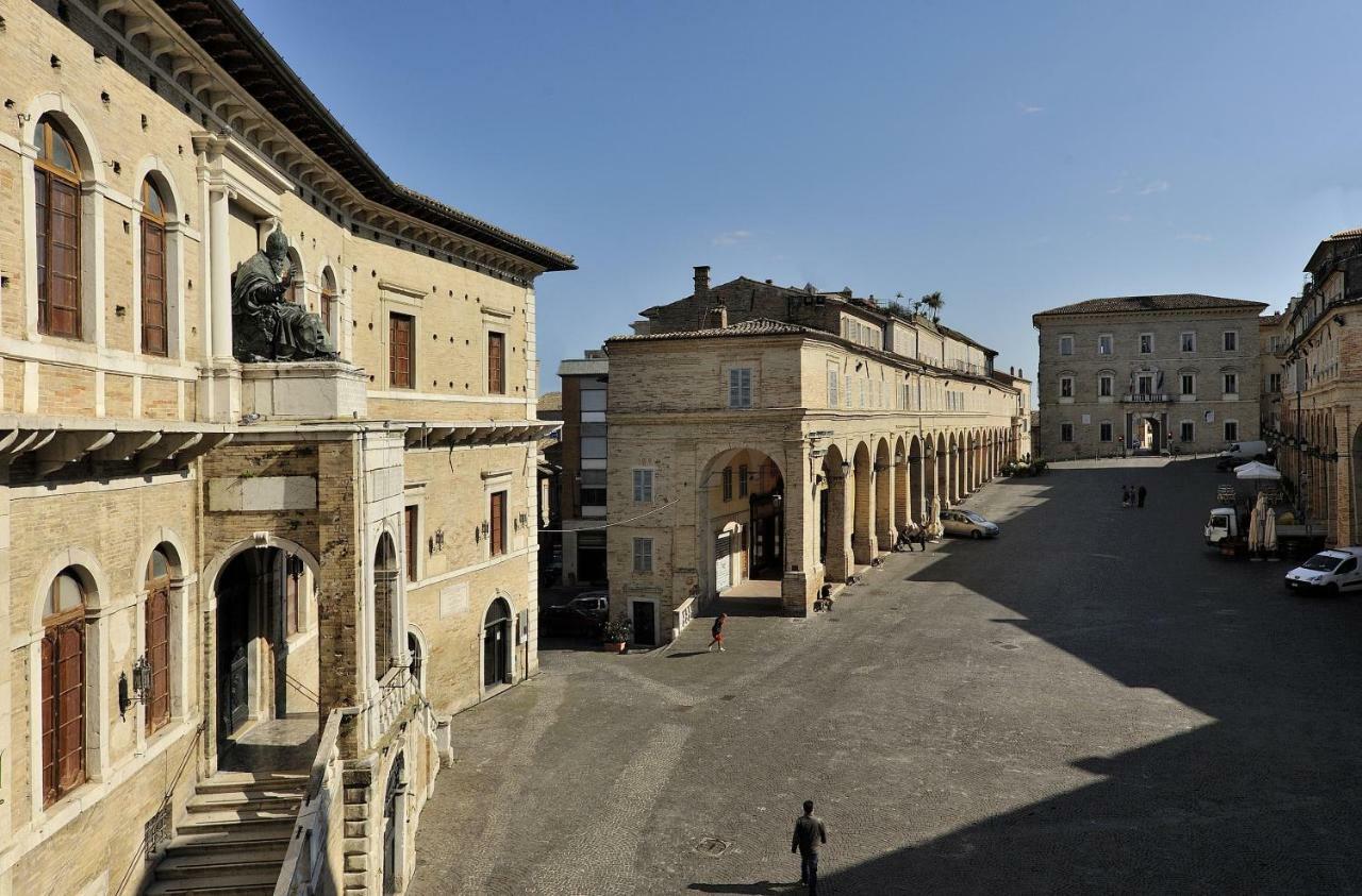 Alloggio "La Fonte" Fermo Luaran gambar