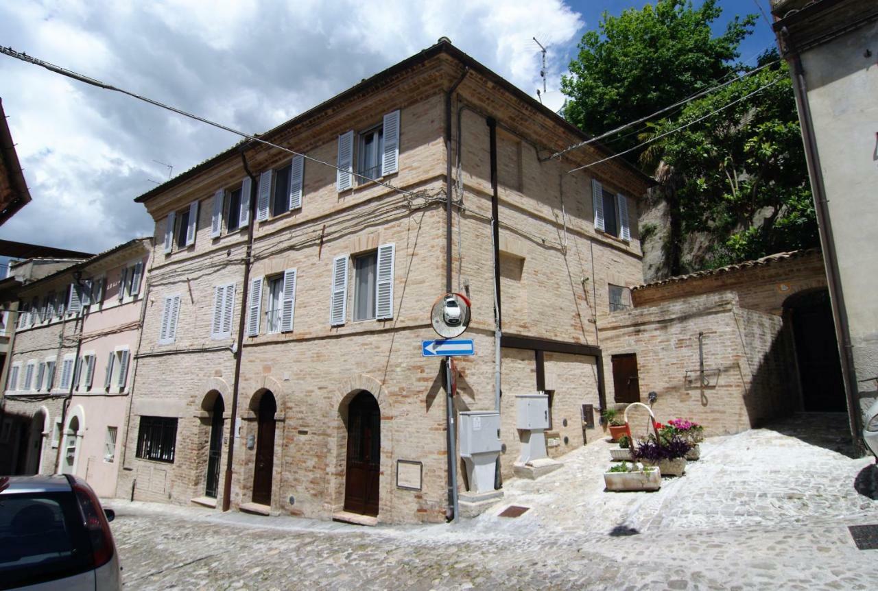 Alloggio "La Fonte" Fermo Luaran gambar
